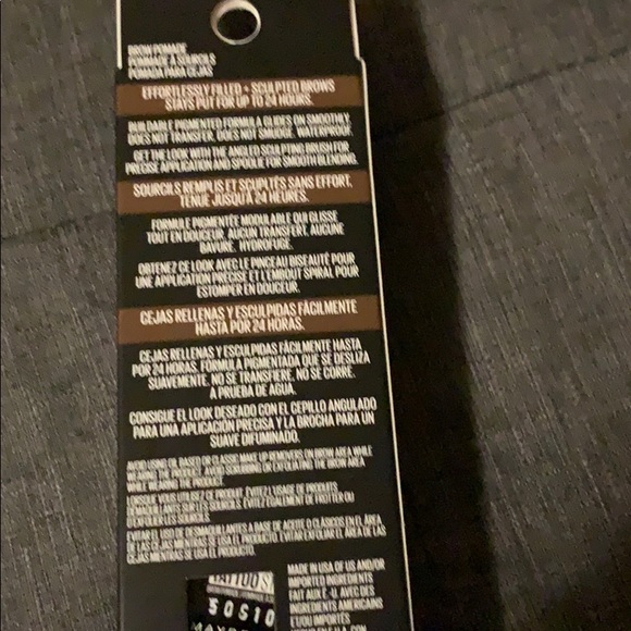 Brand new brow pencil by Maybelline - Picture 3 of 3